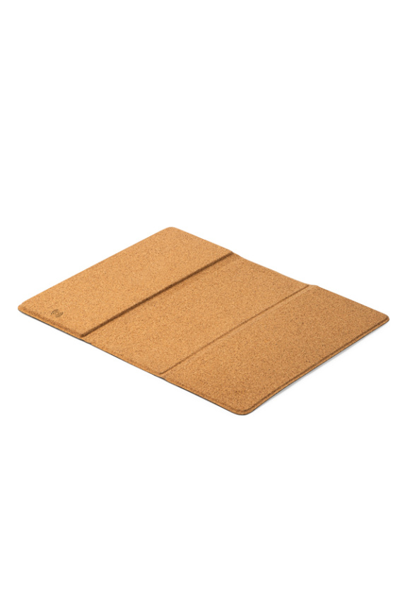 Eco-Friendly Cork Wireless Charging Mat