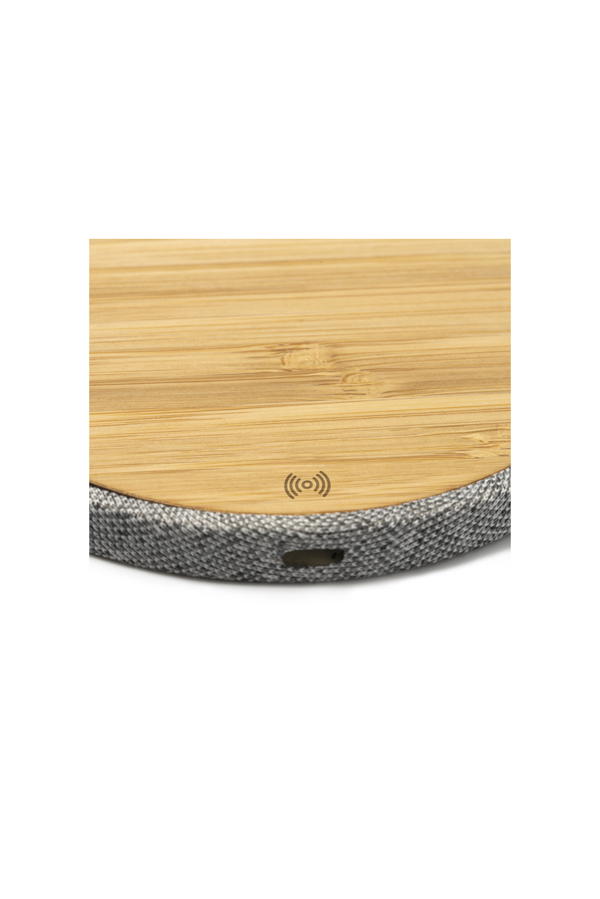 Eco-Friendly Bamboo Wireless Charger - 10W Output