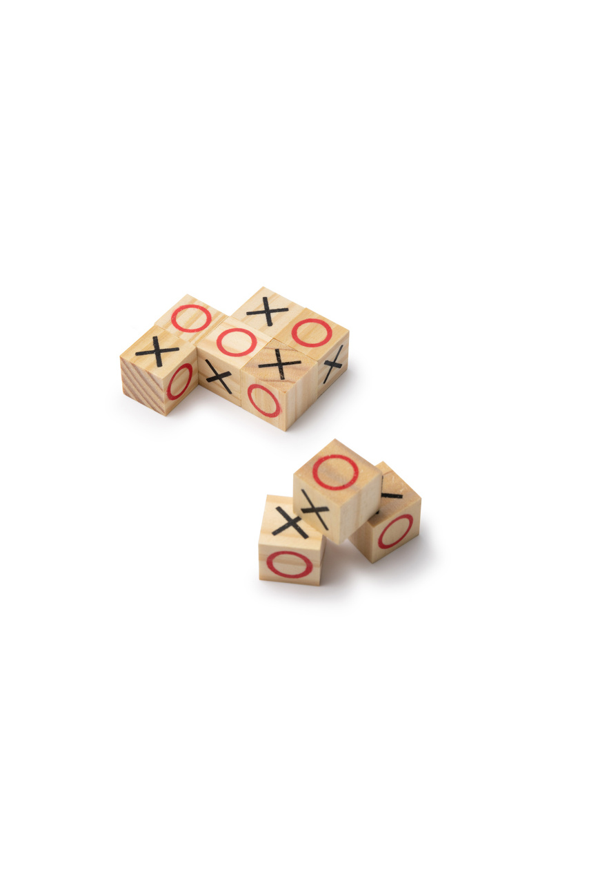 Wooden Tic-Tac-Toe Game Set - Classic Fun