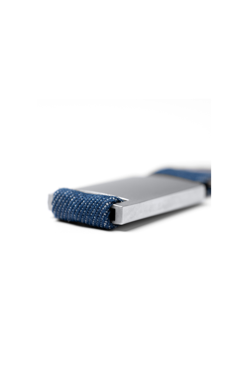 BETRIX Denim Keychain - Stylish Metal Design