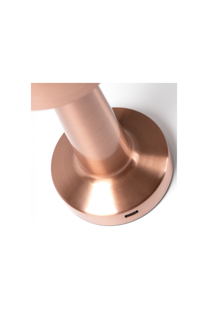 Lampă Design Metalic REIKI - Iluminare LED Elegantă