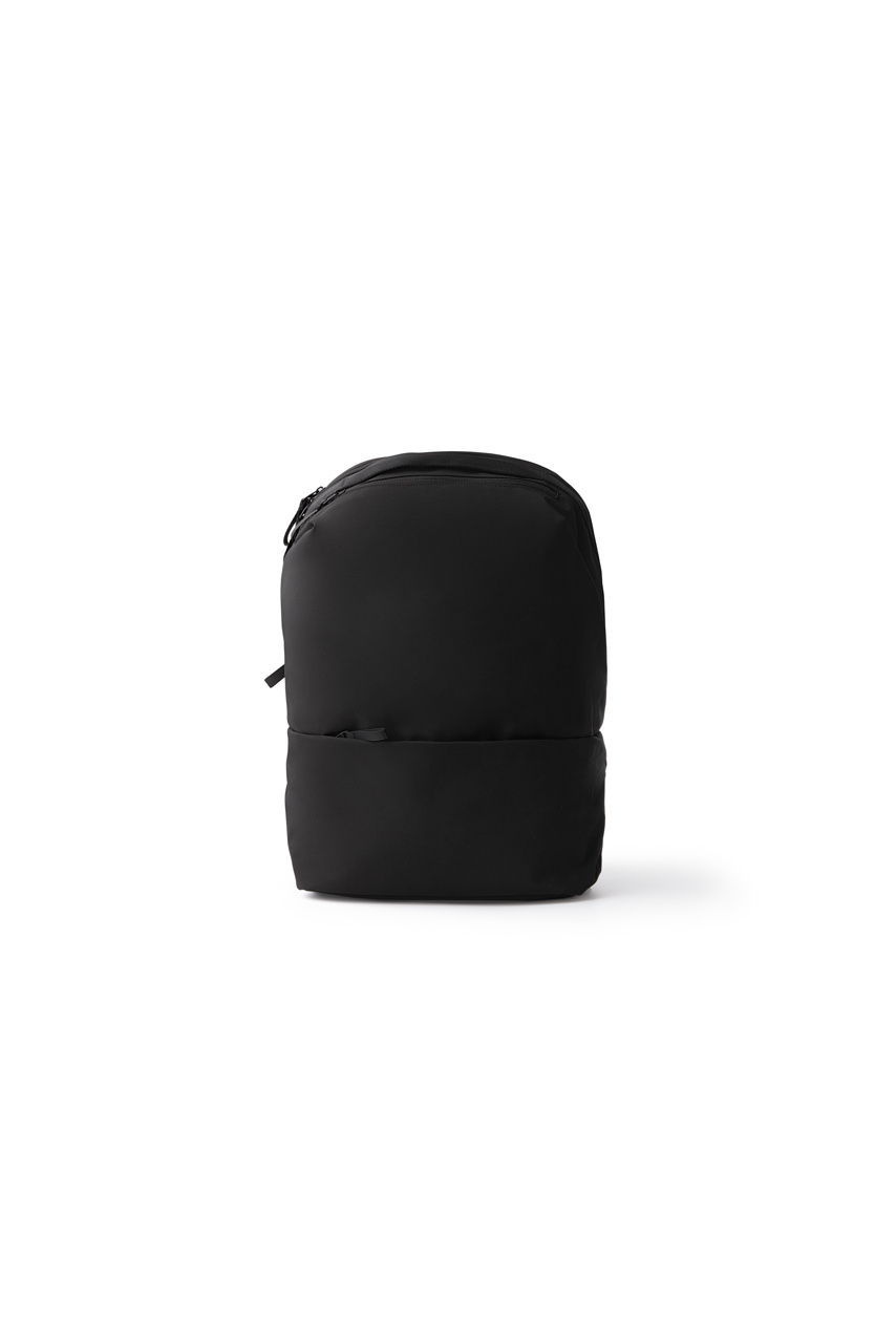 Dakota 28L Travel Backpack - Stylish & Functional