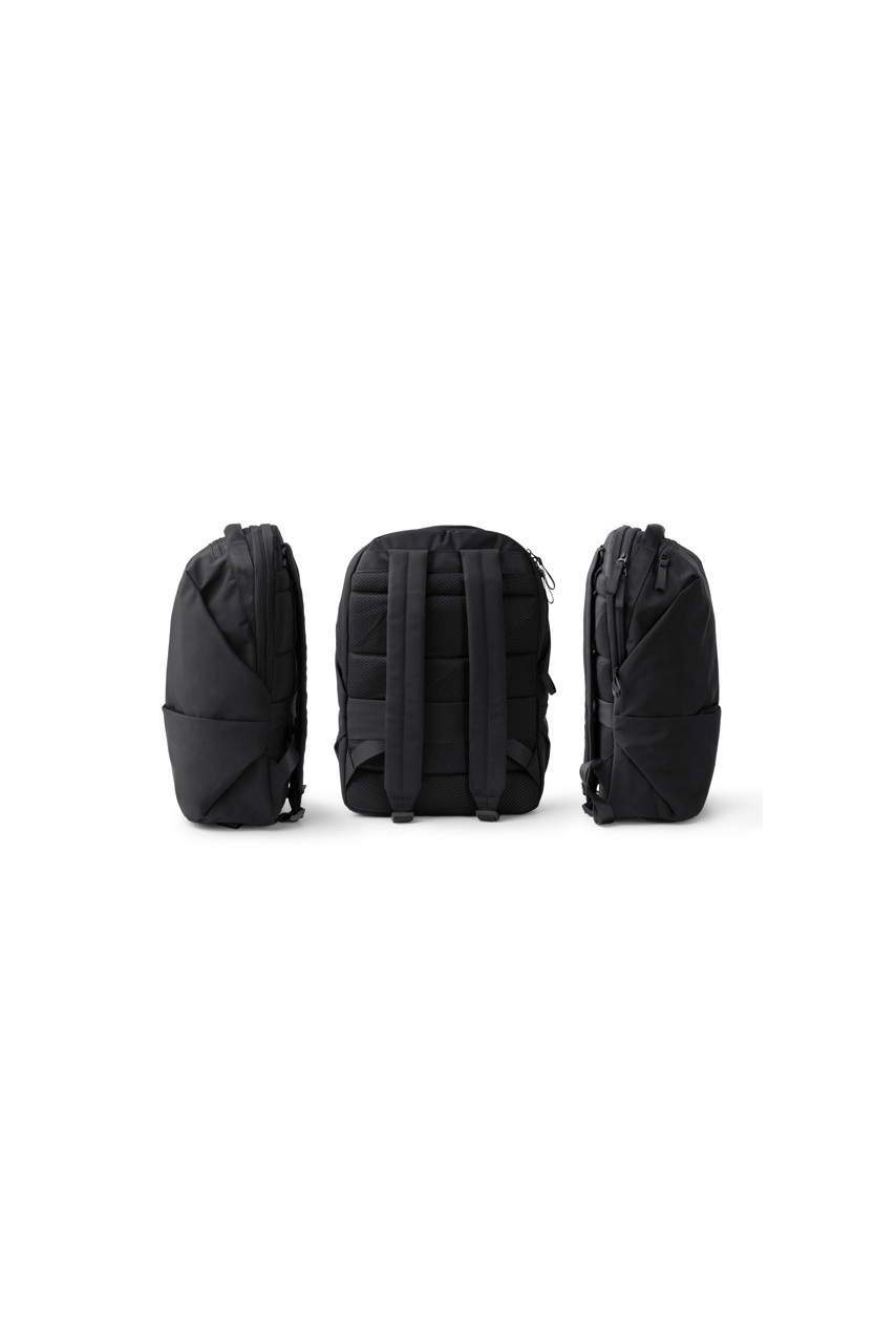 Dakota 28L Travel Backpack - Stylish & Functional
