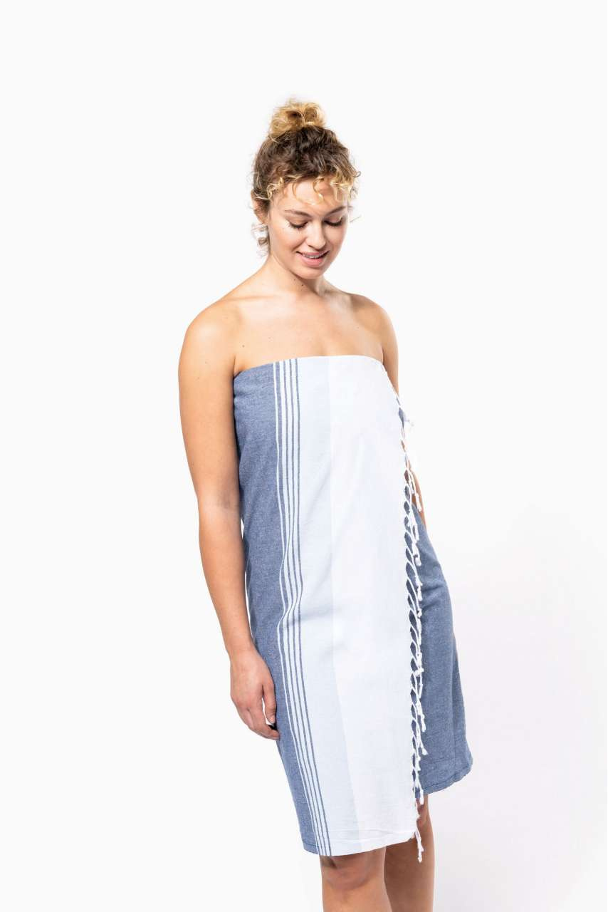 Fouta cu Dungi din Bumbac - Elegantă și Unică