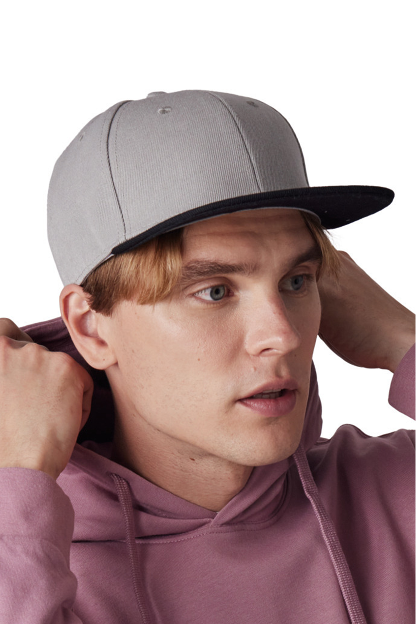 Classic 6-Panel Snapback Cap - Stylish & Adjustable