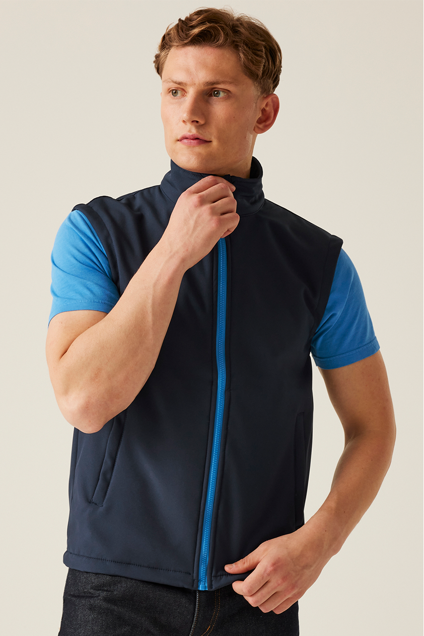 Vesta Softshell Imprimabilă ABLAZE - Confort și Protecție