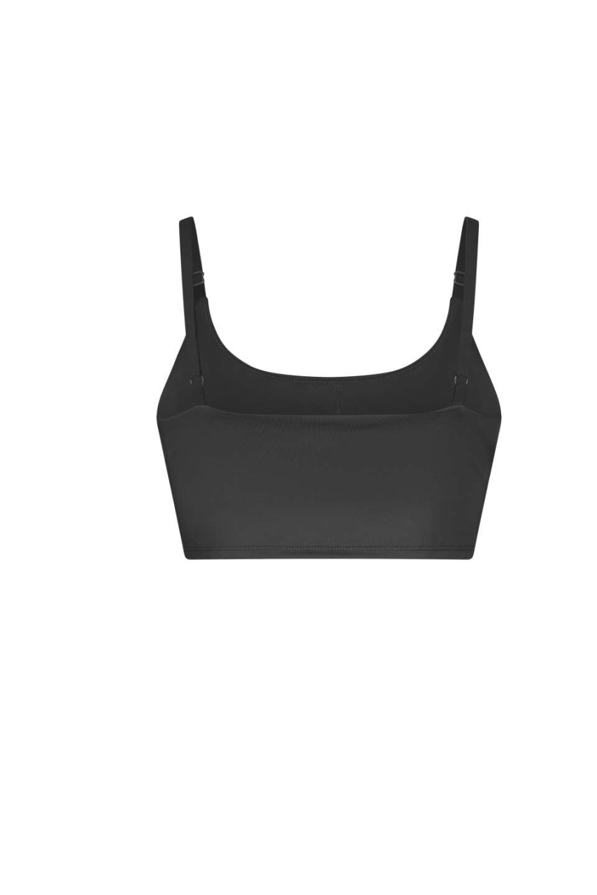 Eco-Friendly Recycled Tech Sports Bra