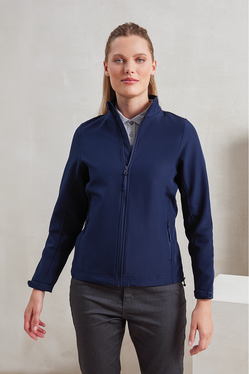 Women's Recycled Softshell Jacket - Eco-Friendly Fashion