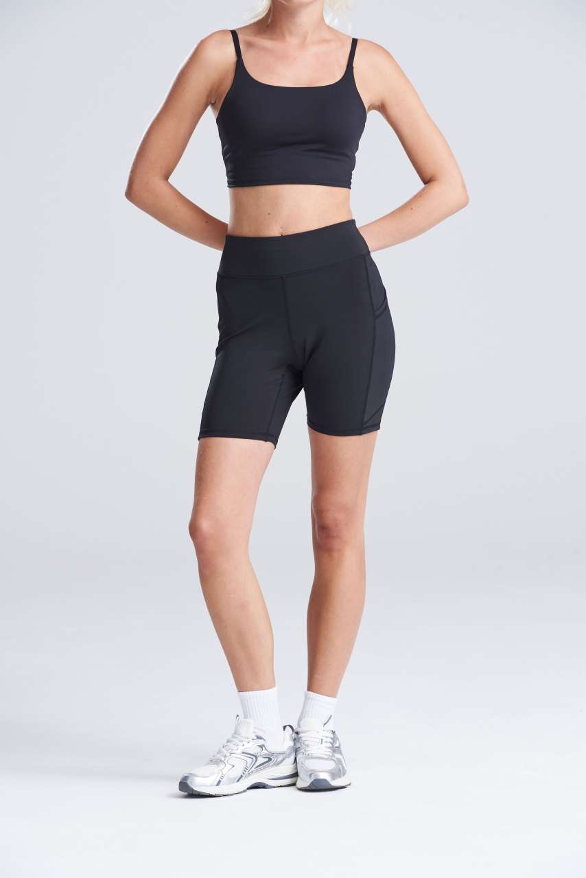 Women's Eco-Friendly Tech Shorts