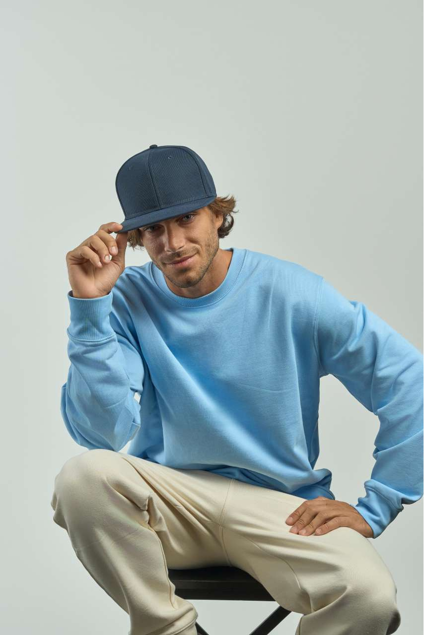 Eco-Friendly Snapback Cap - Sustainable Style